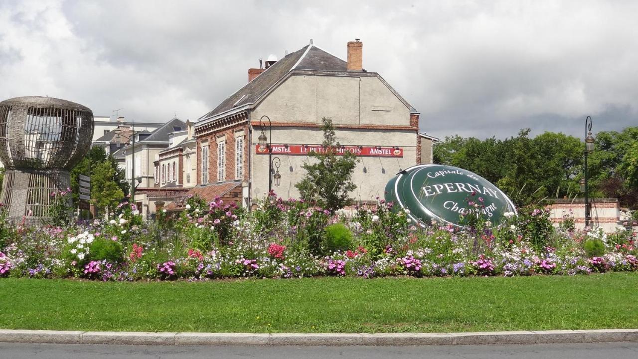 L'Atelier - Gite & Spa Épernay Buitenkant foto